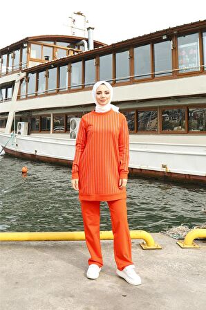 Çizgili Taş Desenli O Yaka İkili Tesettür Eşofman Takımı - 71187 - Oranj