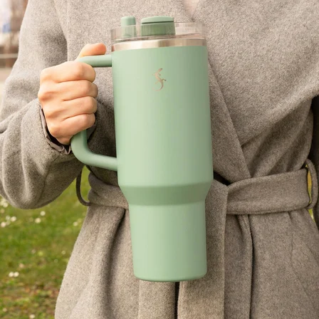 Lurch - “Big Cup” 1.2 L Adaçayı Yeşil, Paslanmaz Çelik Termos - Uzatılabilir Pipetli, Çift Cidarlı, Sızdırmaz - 240877