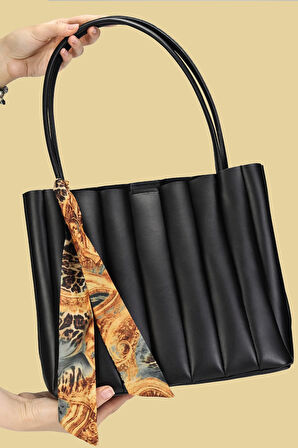 Fularlı Büyük Boy Siyah Kadın Çanta