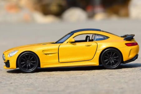 Oyuncak Metal Model Araba 1/36 Çek Bırak Mercedes Amg Gtr Gold