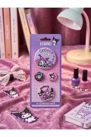 Kuromi & Hello Kitty Lisanslı 4'lü Rozet Set