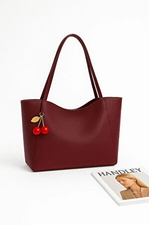 Kiraz Detaylı Omuz Çantası