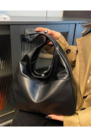 Büyük Kapasiteli Omuz Çantası