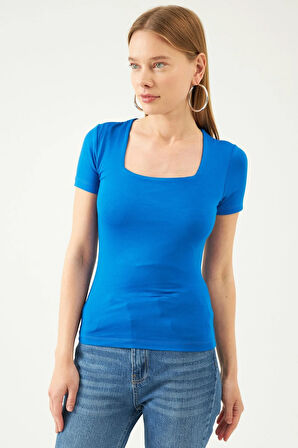 Kadın Mavi Kare Yaka Kısa Kol Viskon Bluz