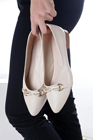 Klasik Taşlı Sivri Burun Kadın Babet