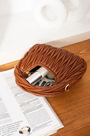 Kadın Büzgü Desenli Kol ve Omuz Çantası