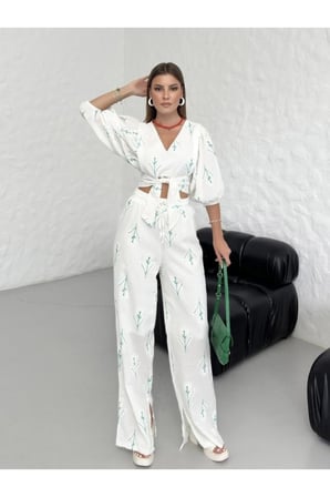 Kadın Kahverengi Nakışlı V Yaka Belden Kuşaklı Crop Bluz Yüksek Bel Pantolon Keten Takım Tl-10048961
