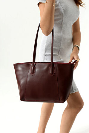 ŞIK TASARIMLI KLASİK  KADIN OMUZ ÇANTASI