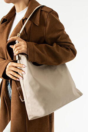 Kadın omuz çantası mıknatıs kapamalı büyük omuz çantası