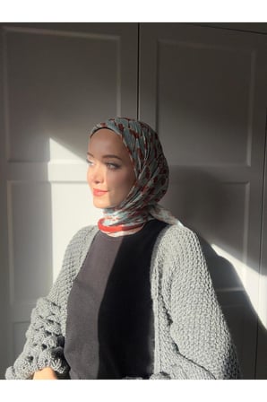Çiçek Baharı Desen Bambu Eşarp