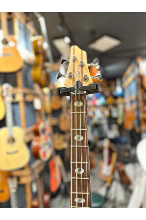 B04-N 4 Telli Bass Gitar