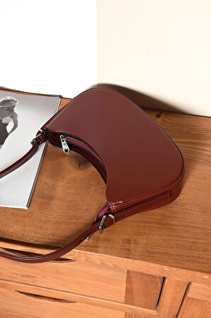 Kadın Baget Çanta Şık Tasarımlı Kaliteli