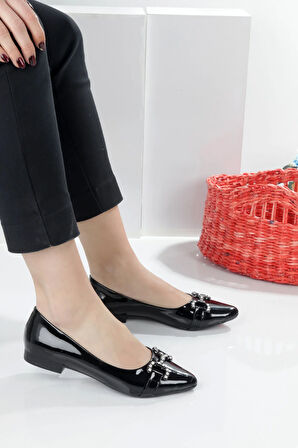 Sivri Burun Kadın Babet