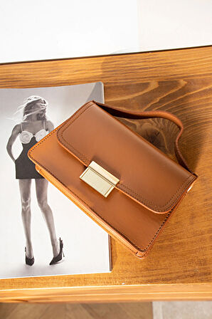 Kadın Mini City Omuz Çantası Kilit Detaylı Çanta