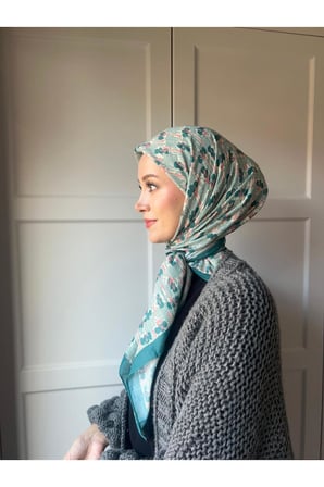 Çiçek Baharı Desen Bambu Eşarp