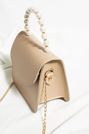 El ve omuz çantası inci boncuklu