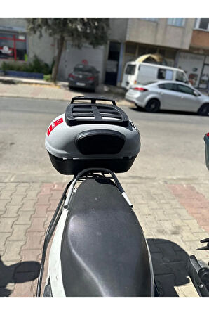 Nardo Gri 46 Sırt Dayamalı Motosiklet Arka Çantası