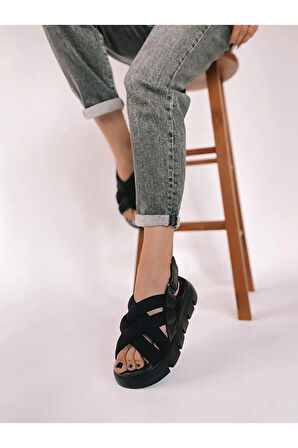 Almira Siyah Kadın Sandalet
