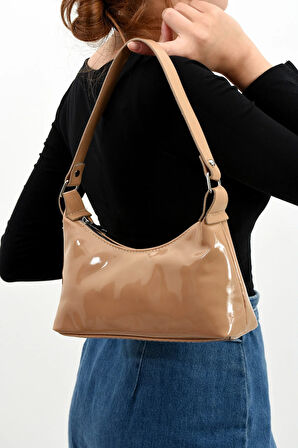 Kadın Rugan Omuz Çantası