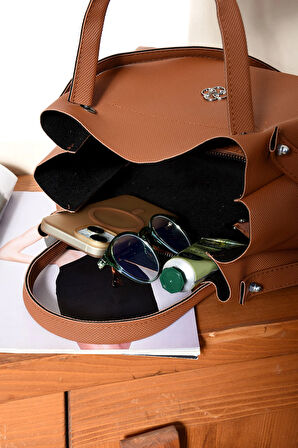 Lüks Büyük Kapasiteli Demir Kulplu Omuz Çantası