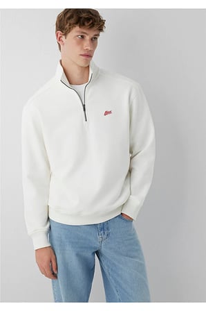 Patch Nakışlı Yarı Fermuarlı Ekru Sweatshirt 10613