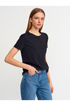 Dilvin Kadın Bisiklet Yaka Basic T-shirt - 3471