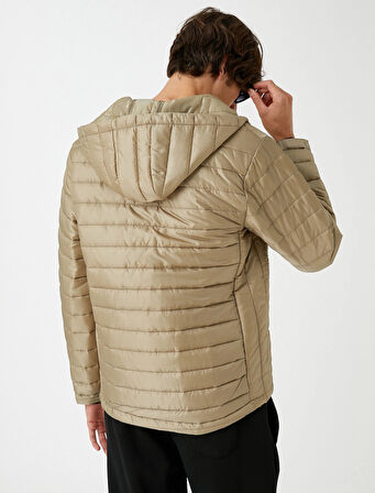 Kapşonlu Şişme Mont Cep Detaylı