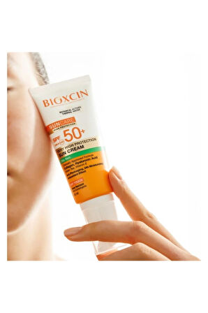 Sun Care Güneş Krem Renkli Yüksek Korumalı Yağlı Ciltler İçin Spf50+ 50 Ml