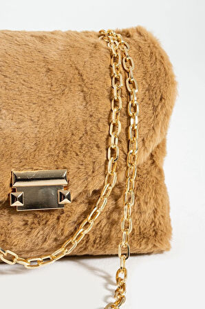 Kadın omuz çantası zincir askılı 3 gözlü kürklü çanta