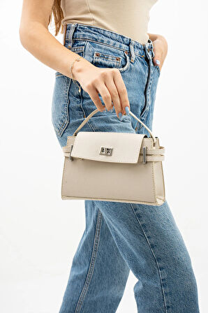 Kilit Detaylı Çapraz Askılı Çanta