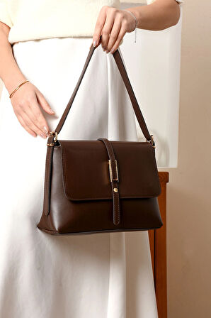 Kadın Şık Tasarımlı Çapraz Askılı Kaliteli Çanta