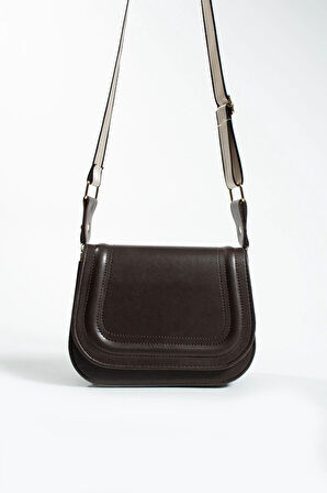 Kanvas Askılı Kapaklı Çanta kahve