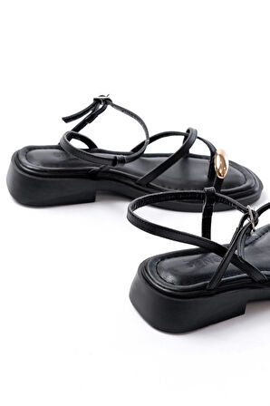 S-101 Siyah Parmak Arası Taş Detaylı Günlük Kadın Sandalet