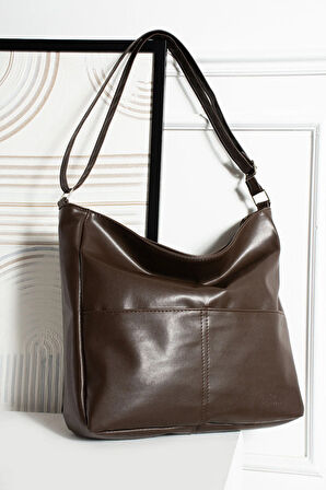 Kadın Modern Tasarımlı Geniş Hacimli  Kaliteli Deri Salaş Omuz Çantası