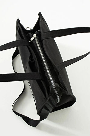 KANVAS KUMAŞ NAKIŞ DETAYLI BÜYÜK OMUZ ÇANTASI