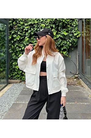 Kadın Beyaz Butik Mevsimlik Bomber Ceket