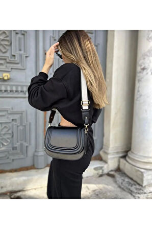 Kanvas Askılı, Kapaklı Çanta Siyah