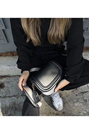 Kanvas Askılı, Kapaklı Çanta Siyah