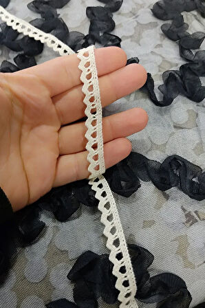Güpür dantel pamuk kopanaki çıtır desen 3 metre