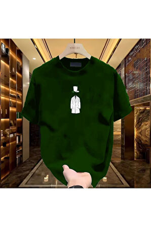 Şapkalı Adam Baskılı Beyaz Erkek Tshirt