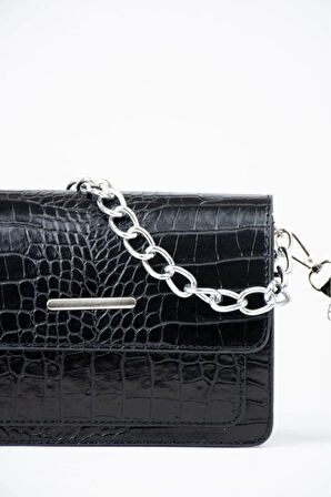 Siyah Kadın Timsah Desenli Baget Zincir Askılı Çanta