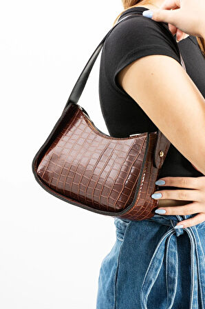 Kadın Kroko Desenli Baget Çanta