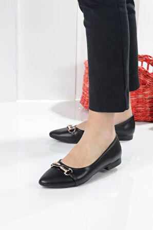 Klasik Taşlı Sivri Burun Kadın Babet