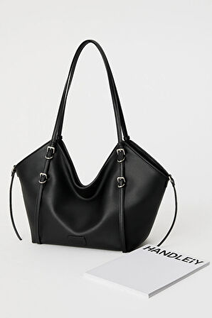 Çift Saplı Demir Toka Detaylı Omuz Çantası