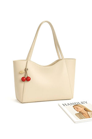 Kiraz Detaylı Omuz Çantası