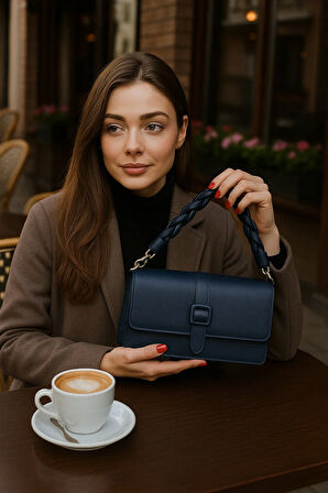 Lüks Örgü Kısa Sap Detaylı 2 Gözlü Çapraz Omuz Çantası