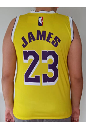 Kral Lebron James Sarı Forma