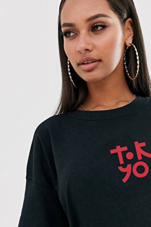 Oversize Tokyo Baskılı Siyah Tshirt