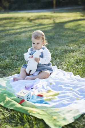 Animal Bebek Küpleri ve Blossom Bebek Anı Battaniyesi