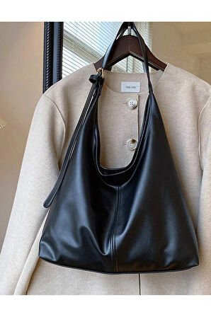 Kadın Büyük Kapasiteli Omuz Çantası